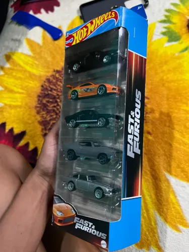 Vendo Hot Wheels Fast & Furious 5-Pack, original Mattel