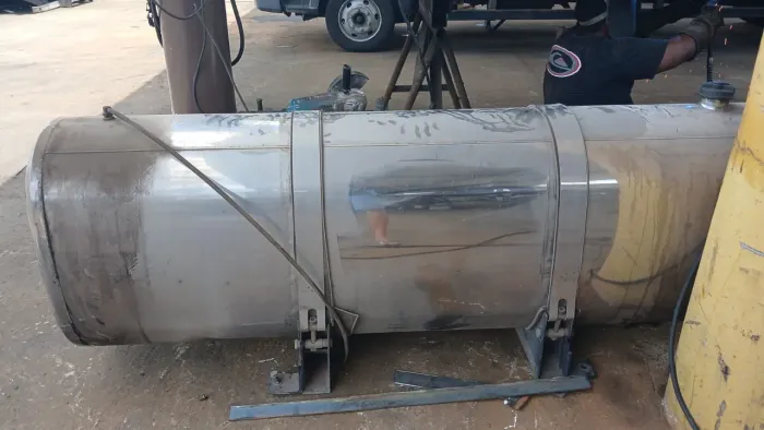 TANQUE 500 litros VOLVO