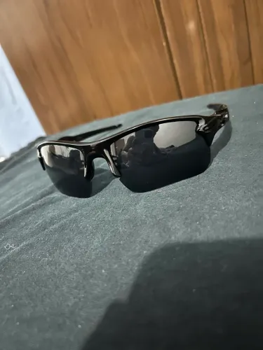 Óculos de sol esportivo