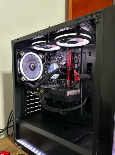 PC Gamer Completo - RTX 3060 Ti + Ryzen 5 + 16GB RAM + Water Cooler (Excelente Estado!)