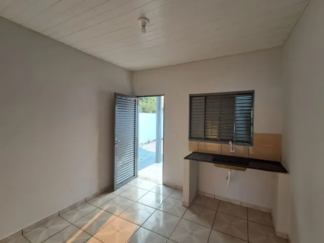 Casa à Venda - João Godofredo, Poconé