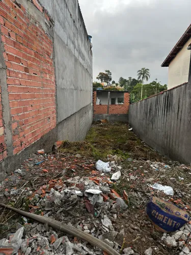 Terreno em Aruja  com escritura.