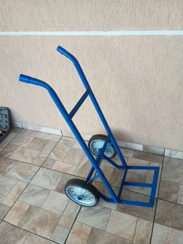 Carrinho de carga e descarga 