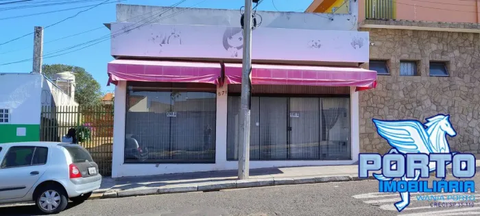 Bela Vista- Casa e Salão Comercial