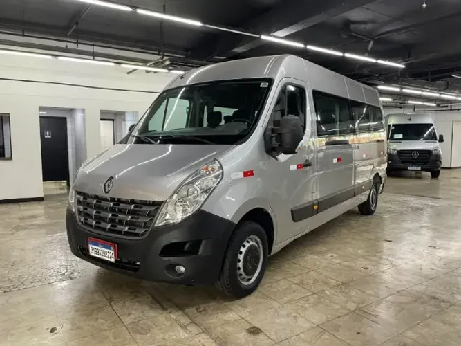 Renault Master 2.3 DCI Executive Longo 16L Dies 2015