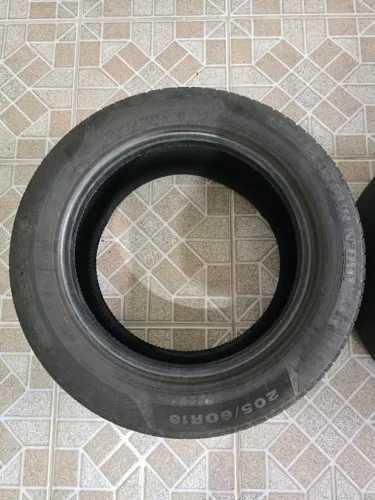 2 x Pneus 205/60 R16 Nebula Tyres - Fluence, Corolla, Sentra, Civic, Cruze