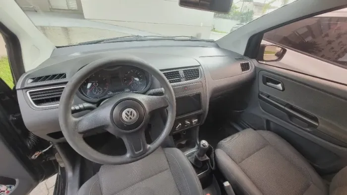 Volkswagen Fox 1.0 MI Total Flex 8V 3P 2012