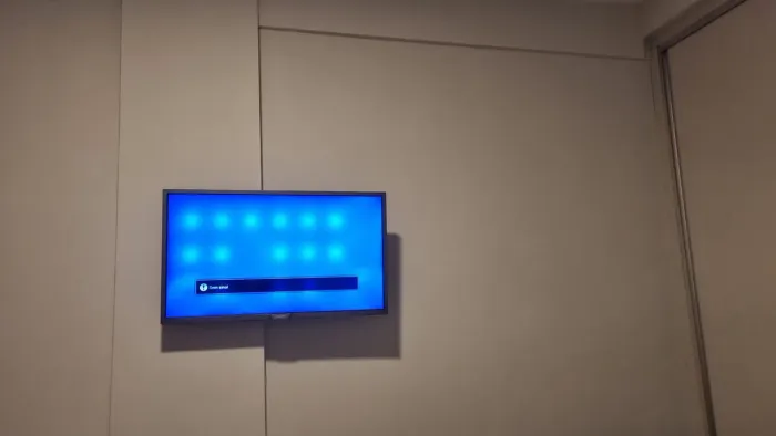 Tv LG 32" - Com detalhe nos LEDs (Manchas na tela)