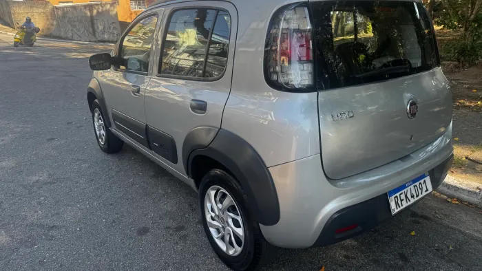 Fiat Uno WAY 1.3 Flex 8V 5P 2021