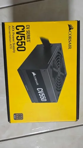Fonte Corsair CV550 80 Plus
