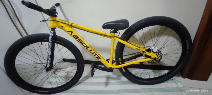 Bike Absolute Nero 5 Aro 29 | Maxxis Hookworm | Cubo Pro7 | Shimano