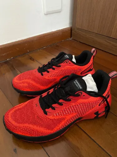 Tênis Under Armour Charged Celerity Original Novo Tam. 40