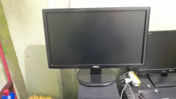 Monitor Dell D1901nc 19 Polegadas Led Widescreen Defeito