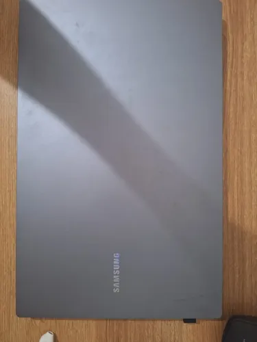 Notebook Samsung Galaxy Book4 ? Intel Core 5