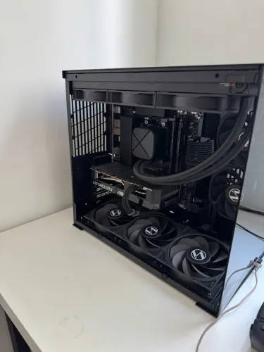 PC GAMER COMPLETO - RTX 5060 + RYZEN 5 7600X + MONITOR 180Hz