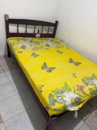 Cama com com colchão