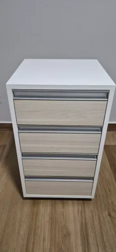 Mesa de cabeceira