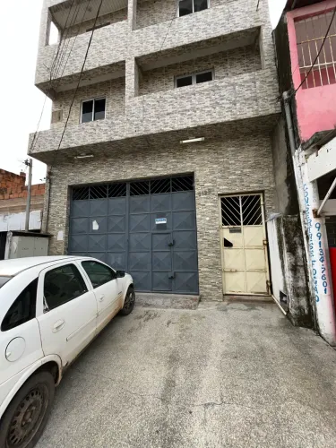 Alugo Galpão no bairro Soledade