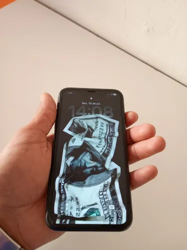 Vendo ou troco iPhone 11