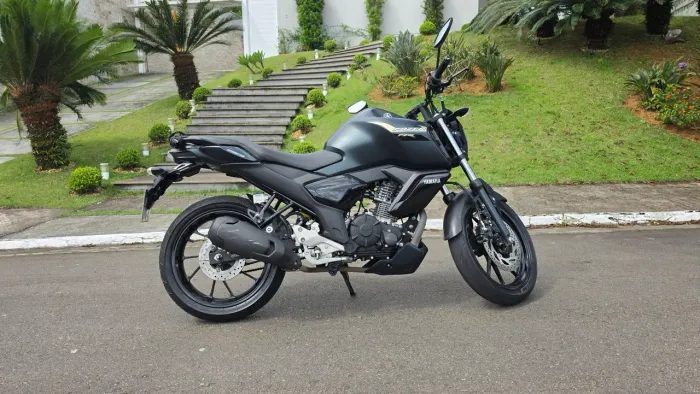 Fz15 2025 único dono