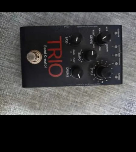 Pedal Digitech Trio Band Creator Efeitos Drum e Bass