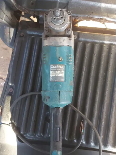 Vendo pu troco lixadeira