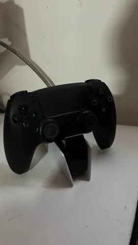 controle  e base de carregamento de PS5 com apenas 1 semana de uso