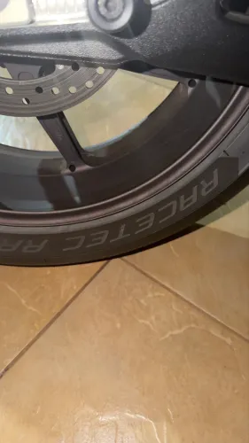 PNEUS BMW S1000 - SEMINOVO TOP DE LINHA