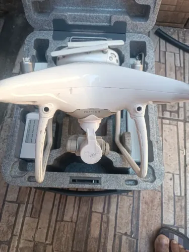 Drone phantom 4 