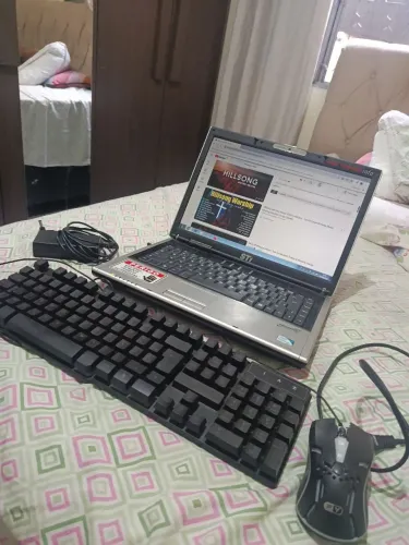 Nootebok USADO FUNCIONANDO BARATO/ ACOMPANHA MOUSE GAME / TECLADO E CARREGADOR APROVEITA