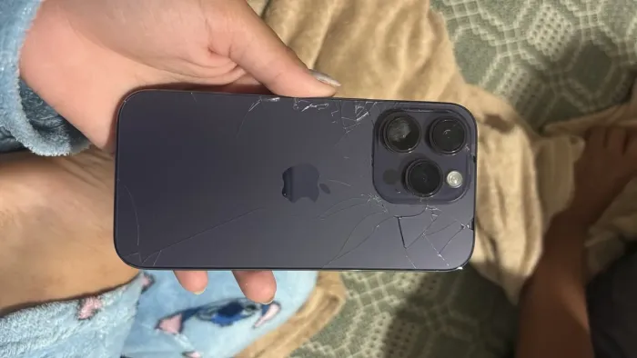 iphone 14 pro- com defeito 