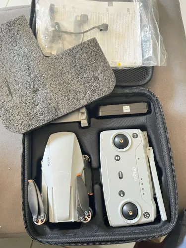 Vendo Drone CFLY FAITH MINI para retirar peças.