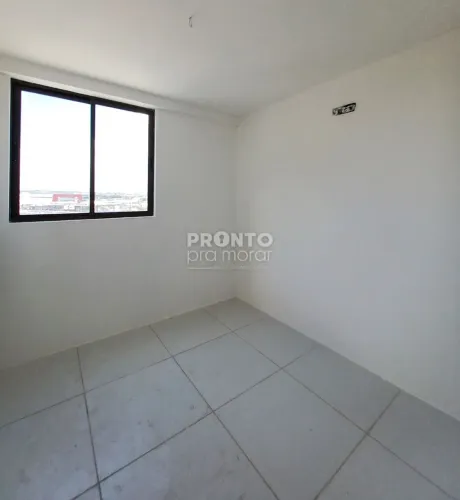Apartamento com 3 quartos em Imbiribeira