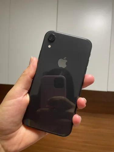 iPhone XR - 128gb