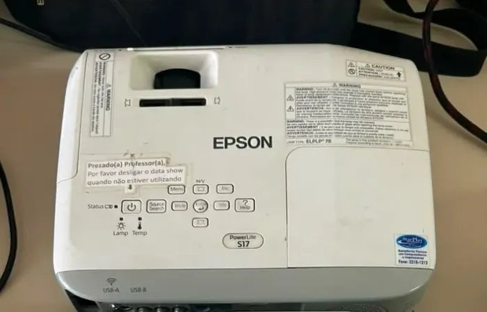 PROJETOR EPSON S17