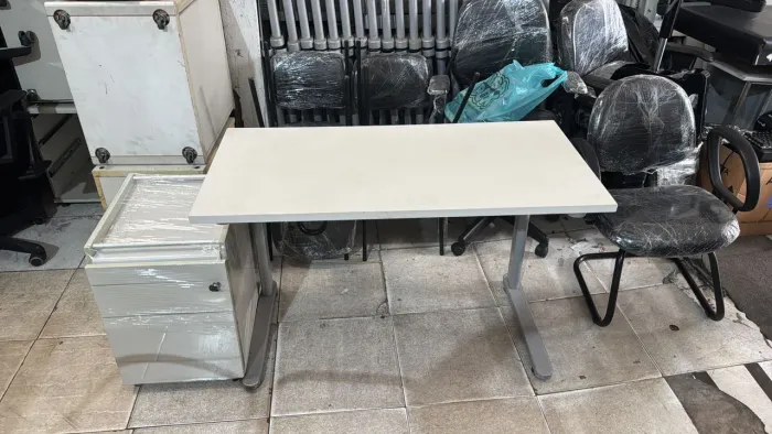 Mesa de escritório super nova