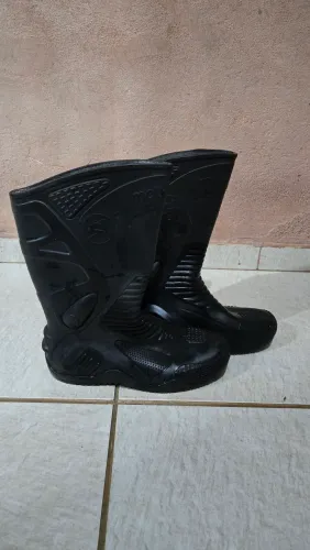 Galocha botina para motociclista N 41 (recomendo pra que calça 39 ou 40)