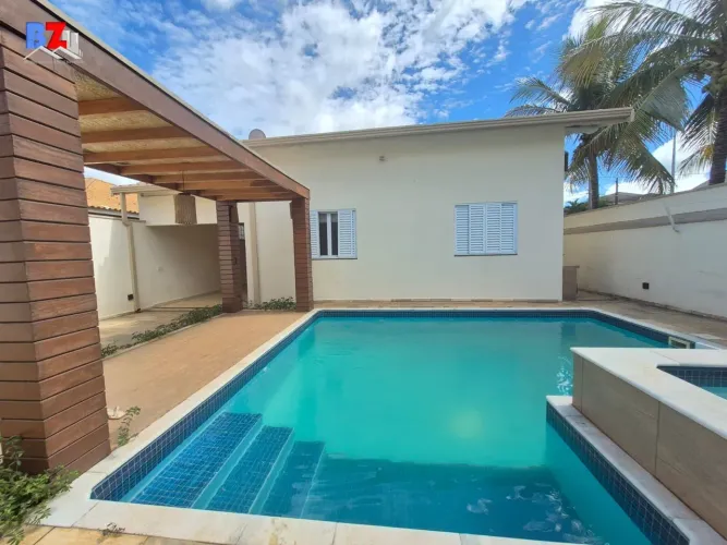 Casa em Condomínio em Portal dos Pássaros I, Boituva/SP