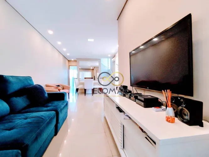 Casa na Vila Galvão com 3 suítes e 3 vagas
