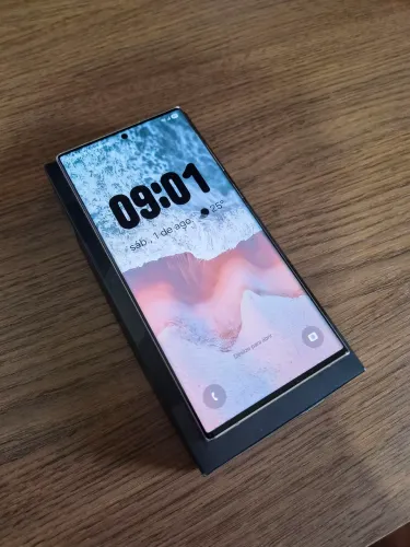 Samsung S22 Ultra 256 GB / 12 GB RAM