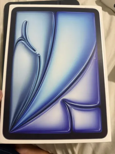 iPad Air 11 M4 Wi-Fi 128 blue com caneta 