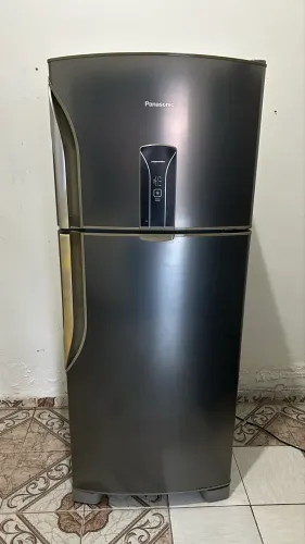 Geladeira Panasonic