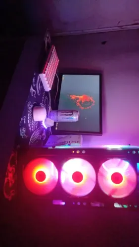Vendo gabinete 120x90 e placa mãe b450m marca Brasil Pc
