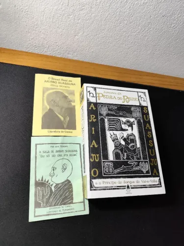 Kit Livro A Pedra Do Reino - Ariano Suassuna + 2 Cordéis Ariano Suassuna