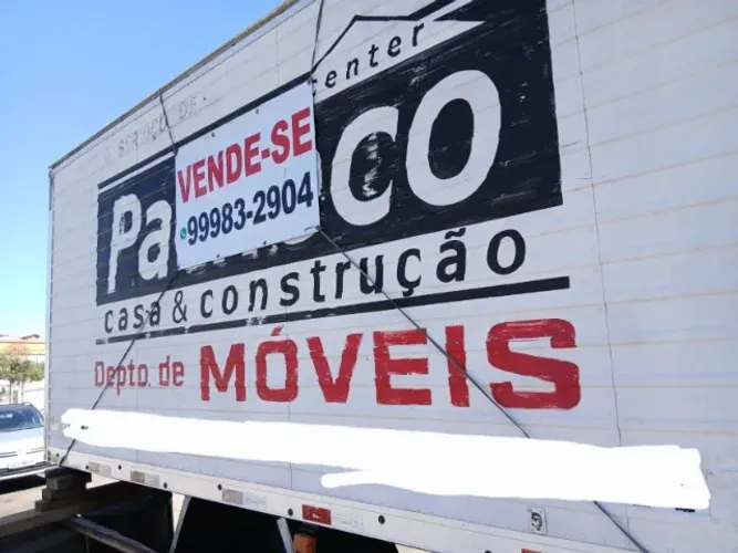 BAÚ CARGA SECA-ALTURA 2,00-LARGURA 2,20 COMPRIMENTO 4,500MT. POR R$8.900,0