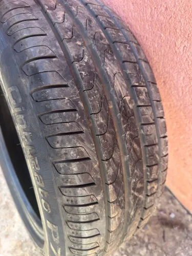 Vendo Pneu Pirelli 90%