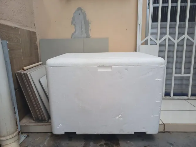 Isopor 170 litros