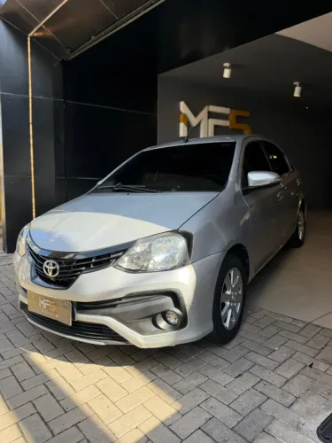 Toyota Etios X Plus Sedan 1.5 Flex 16V 4P Mec. 2020