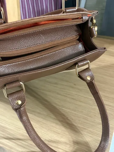 Bolsa couro linda duas formas de uso , estruturada