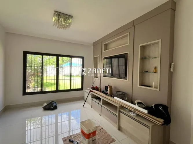 Casa com 3 dormitórios para alugar, 100 m² por R$ 3.500/mês - Jardim Vilas Boas - Londrina